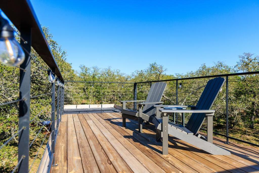 New! The Texas Longhorn-Luxury Container Home Fredericksburg Exterior foto
